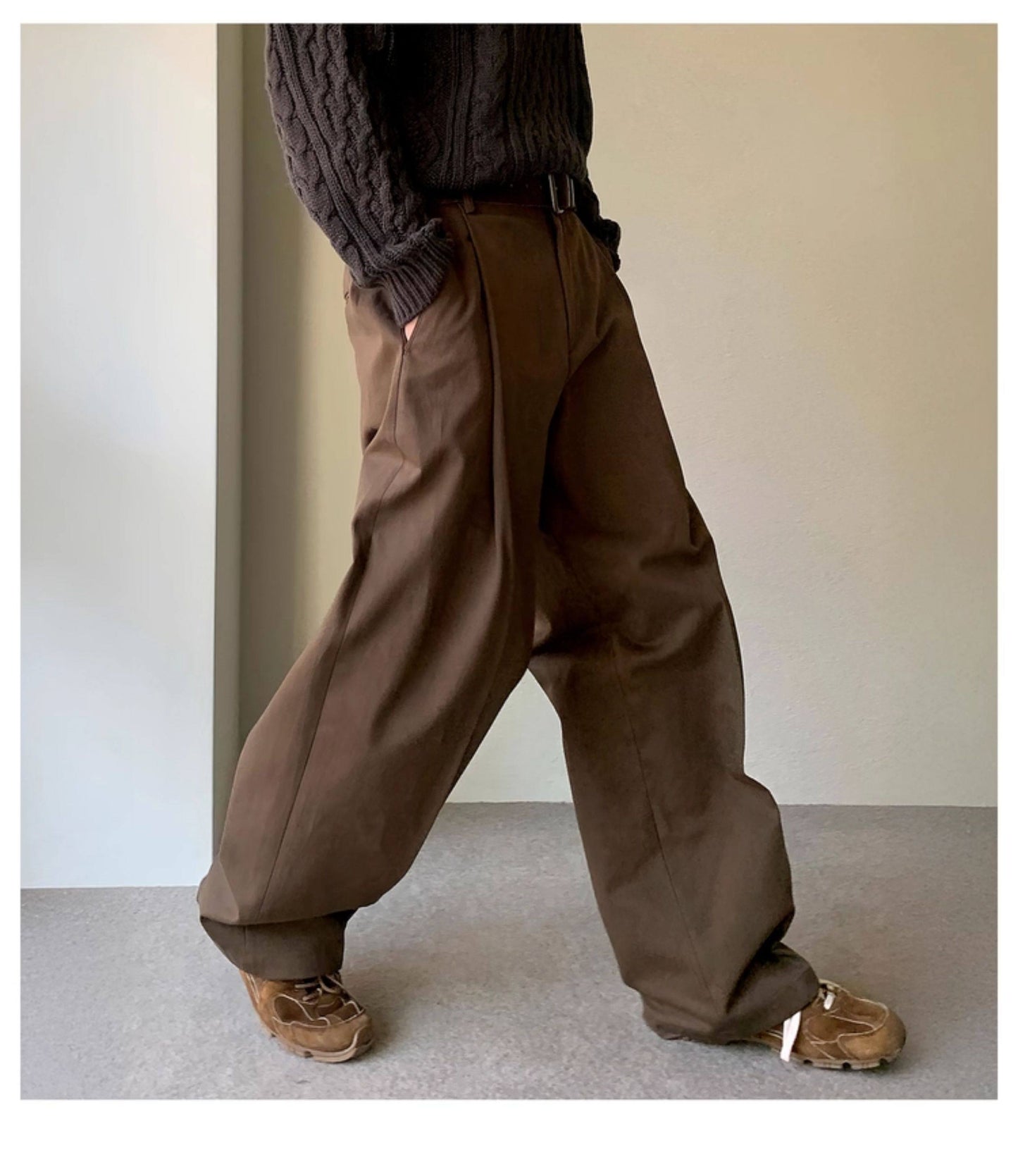 Pantaloni Larghi Uomo Vita Alta con Pinces in Lino