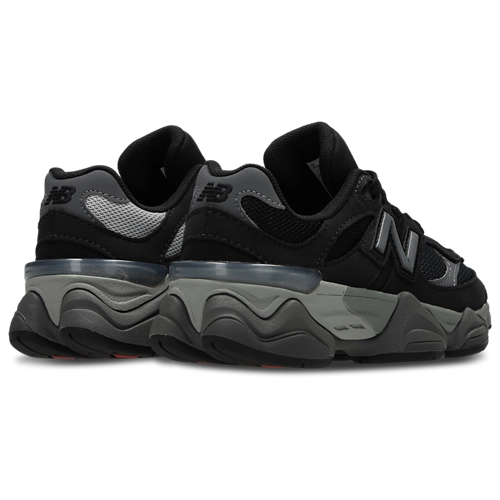 Sneakers New Balance 9060 uomo Nere vista posteriore tre quarti