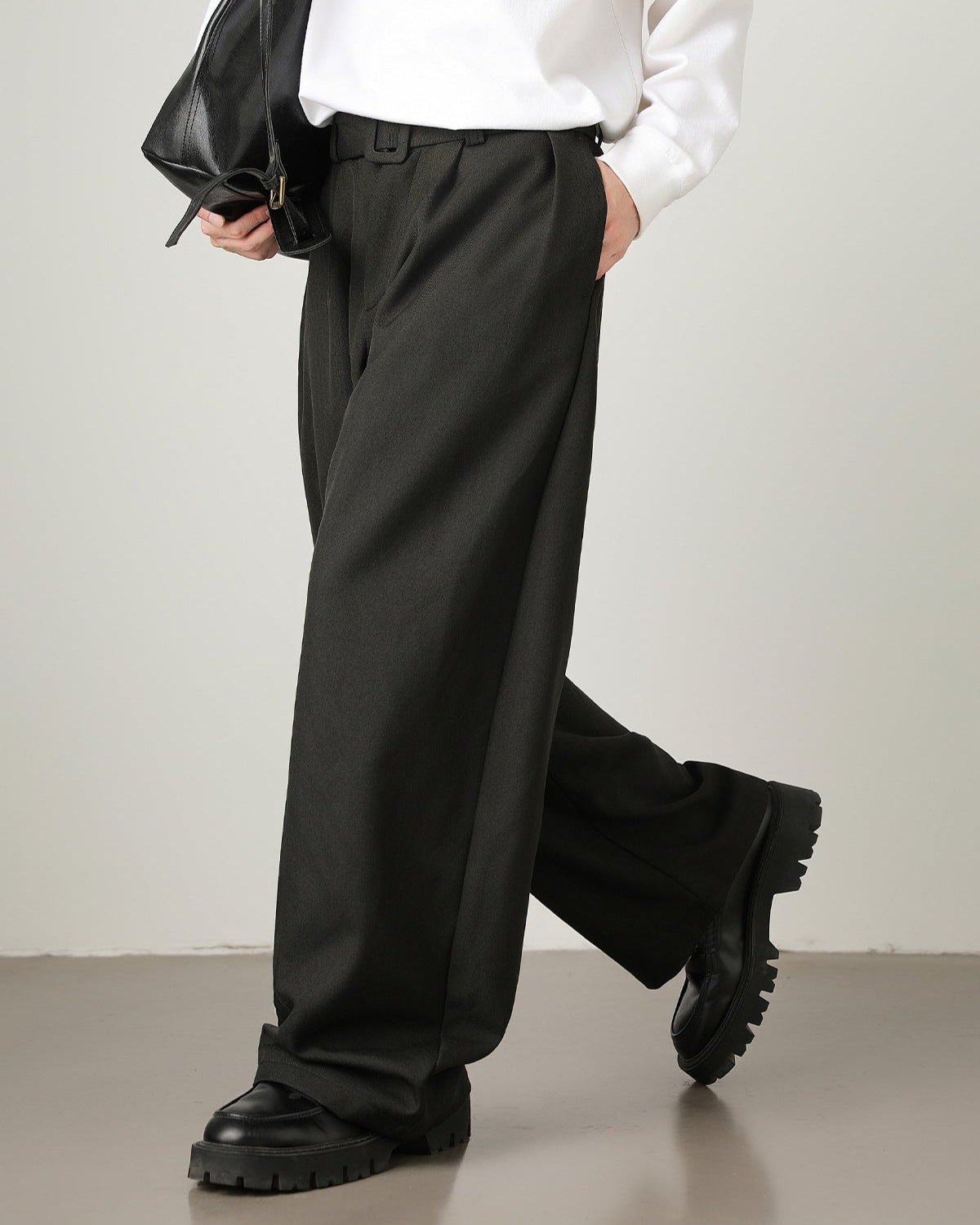 Pantaloni Larghi Uomo in Misto Lana e Cotone