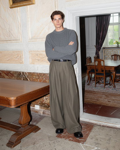 Pantaloni Larghi Uomo con Pinces Taglio Fluido
