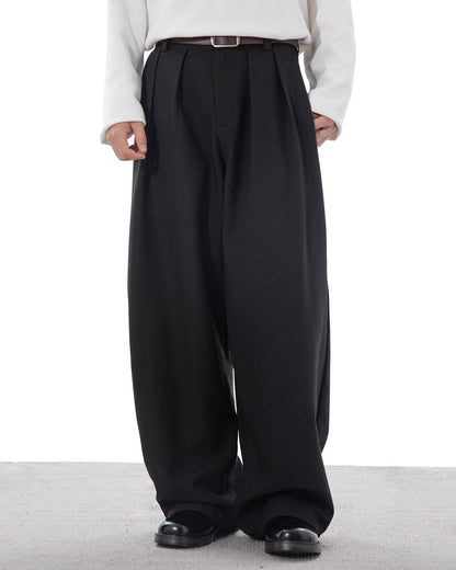 Pantaloni Larghi Uomo con Pinces in Cotone