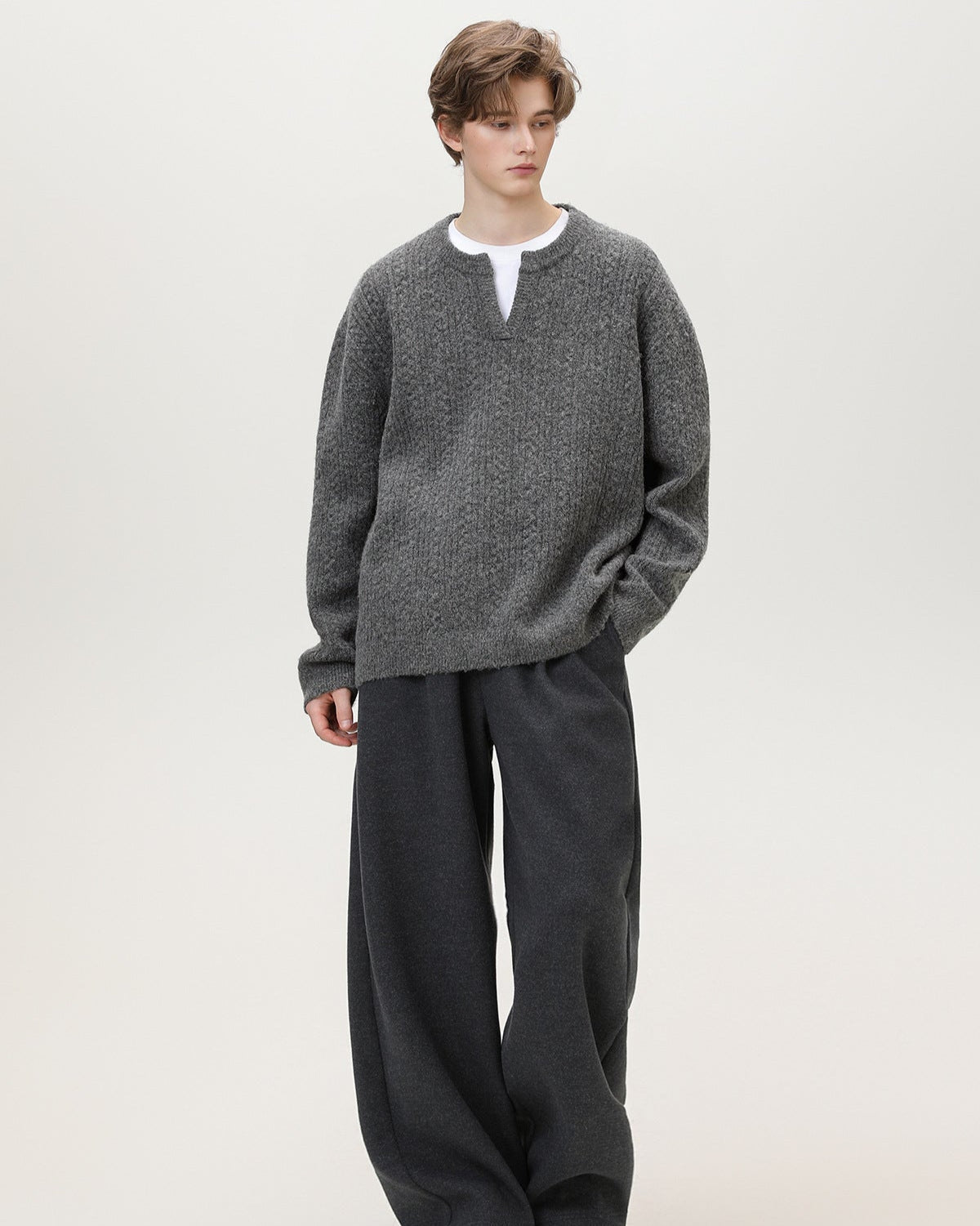 Maglione Uomo con Collo Aperto in Maglia