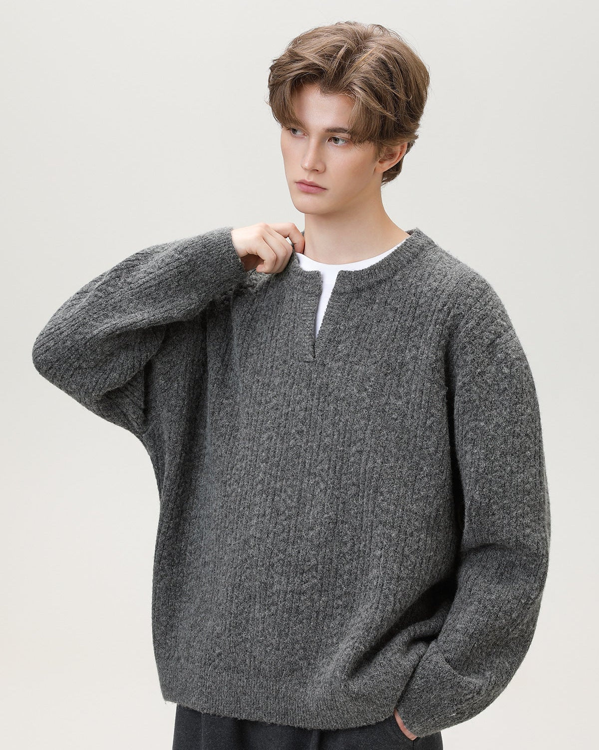 Maglione Uomo con Collo Aperto in Maglia